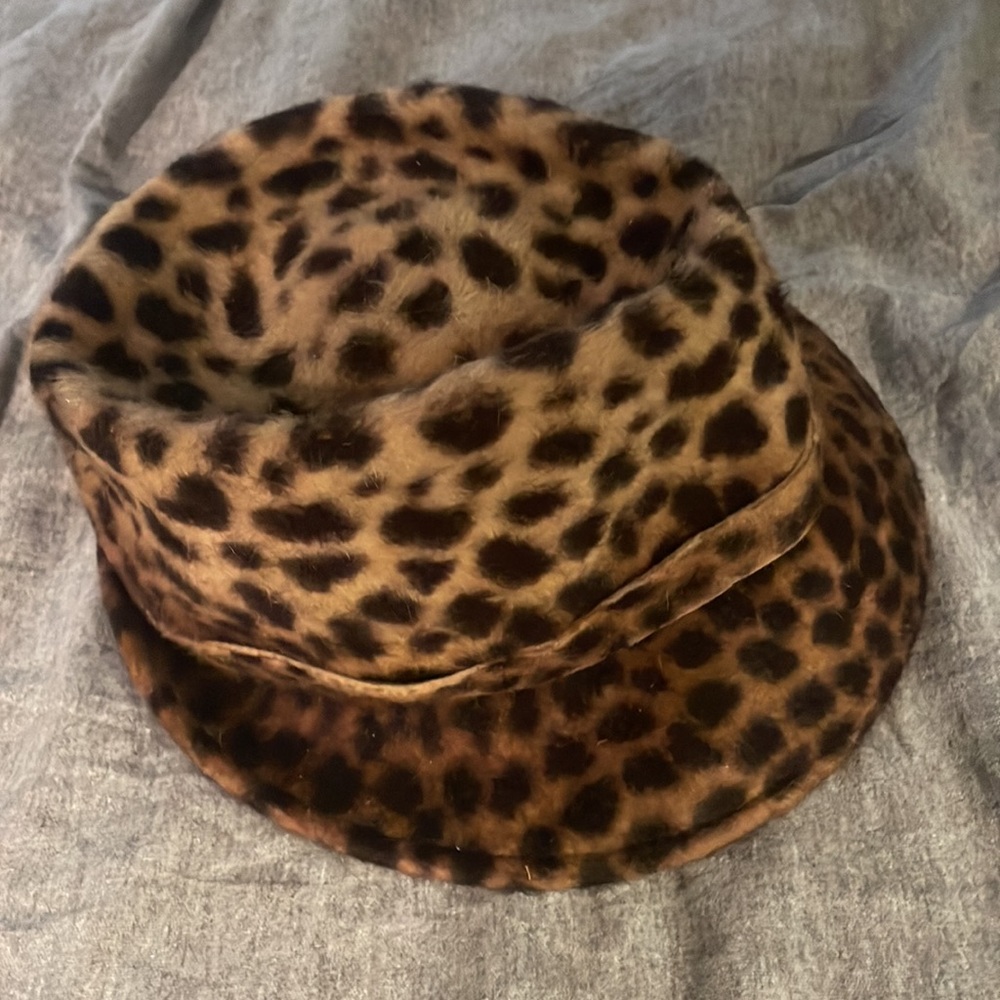 Jennifer Ouellette Leopard Print Vintage Felt Fedora Size large - Picture 3 of 3